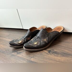 Ariat Women’s Western Mule Leather Black & Tan (Size 8.5)